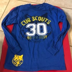 NWOT Cub Scouts Boys Blue Long Sleeve T-shirt Youth Medium